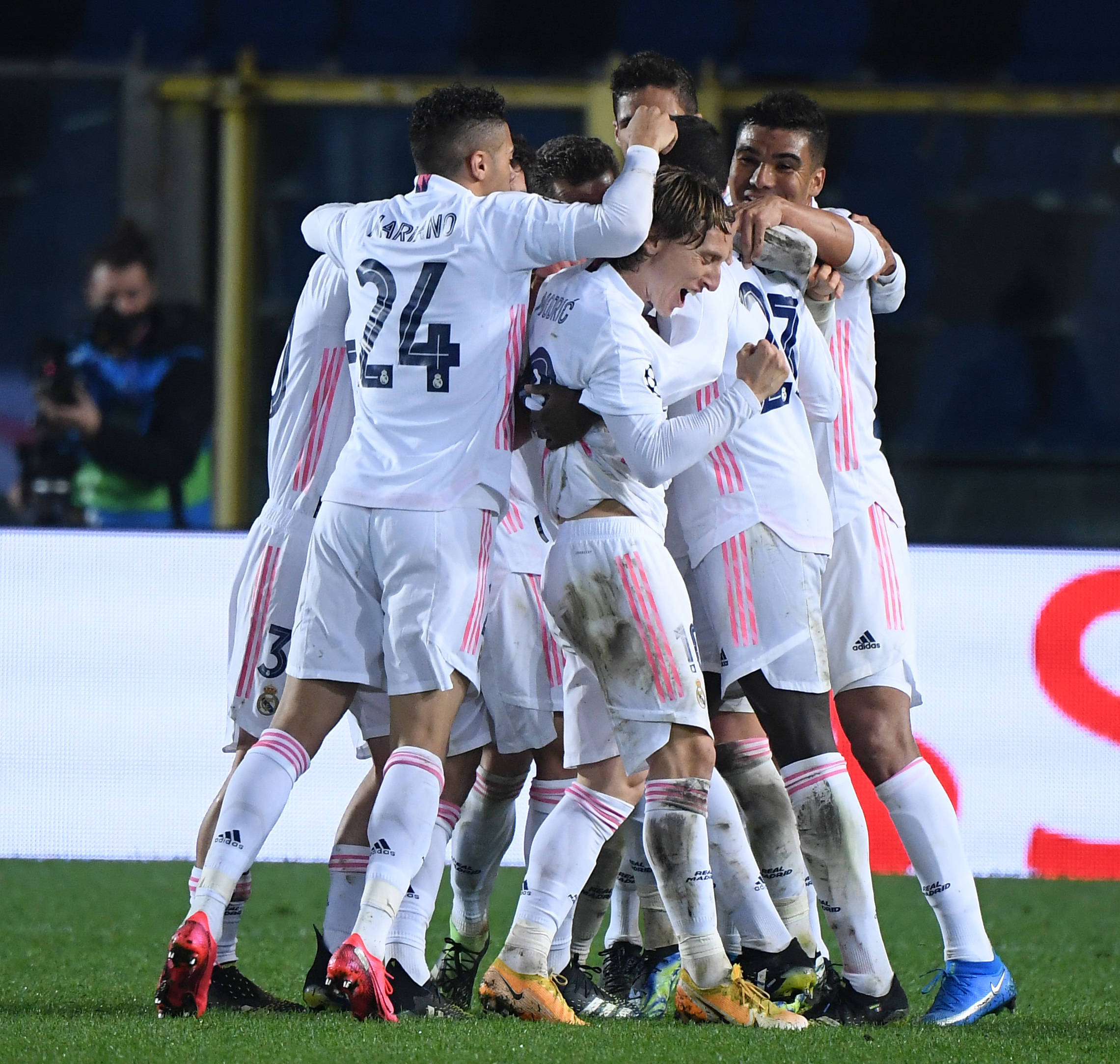 欧冠决赛集锦_(欧冠决赛集锦詹俊解说) 第2张 欧冠决赛集锦_(欧冠决赛集锦詹俊解说) 第2张