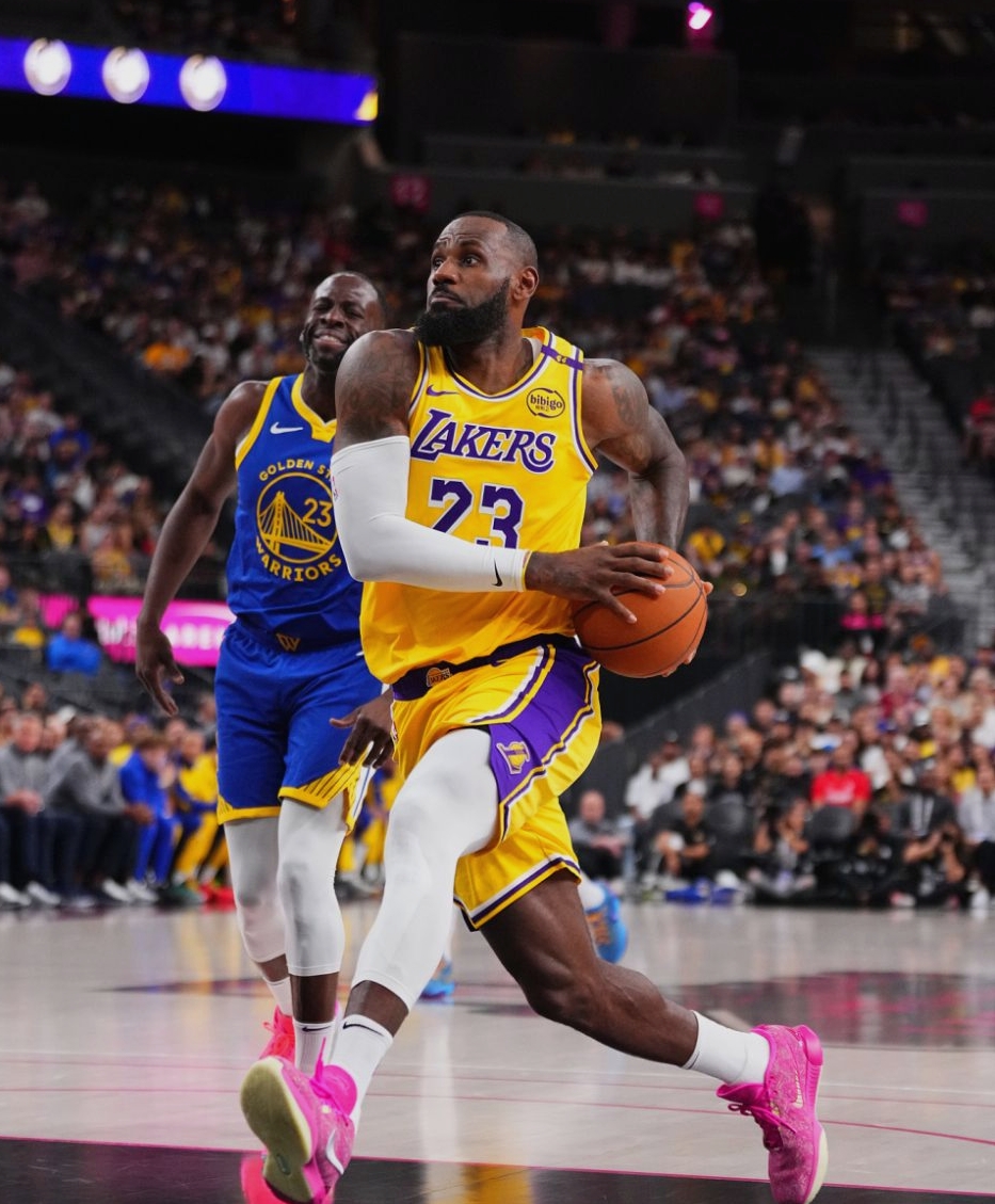 nba全场比赛回放录像微博视频_(nba全场比赛回放录像微博视频在线观看)  第2张