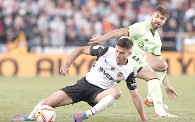 关于瓦伦西亚战平阿拉维斯球队遭遇连续不胜的信息 第1张 关于瓦伦西亚战平阿拉维斯球队遭遇连续不胜的信息 第1张