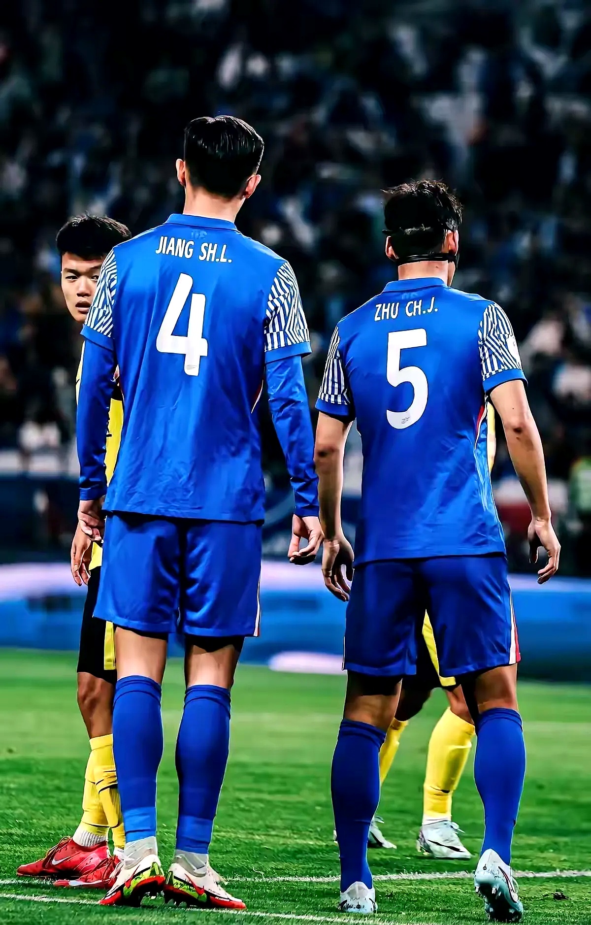 中超“鲁沪之战”看点十足申花折损头号射手的简单介绍  第1张