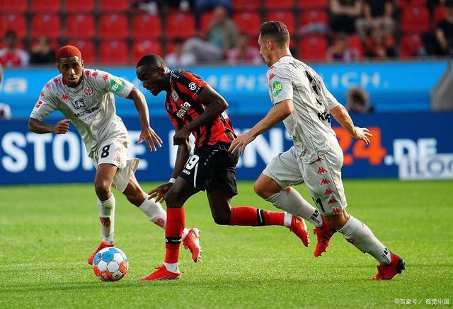 关于腾哈格可能在国际比赛日下课勒沃库森新赛季开局战绩糟糕的信息  第1张