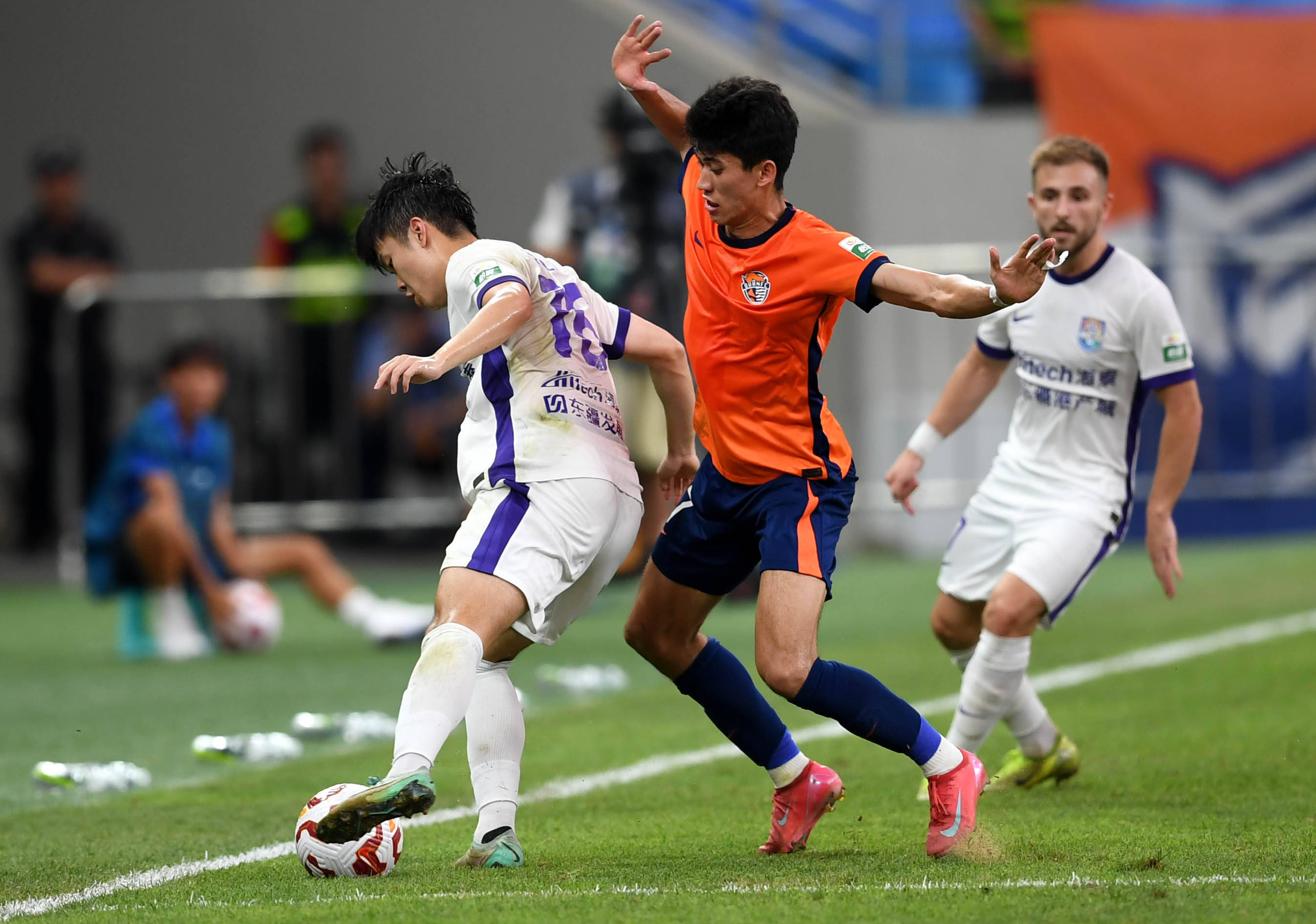 中超:浙江队VS青岛海牛 第2张 中超:浙江队VS青岛海牛 第2张