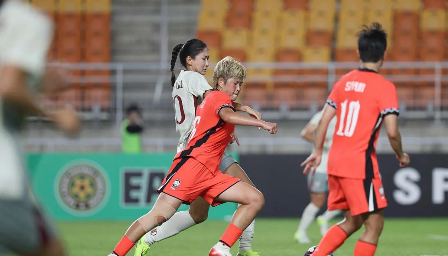 邵子钦夺东亚杯最佳射手称号打进3球 第2张 邵子钦夺东亚杯最佳射手称号打进3球 第2张