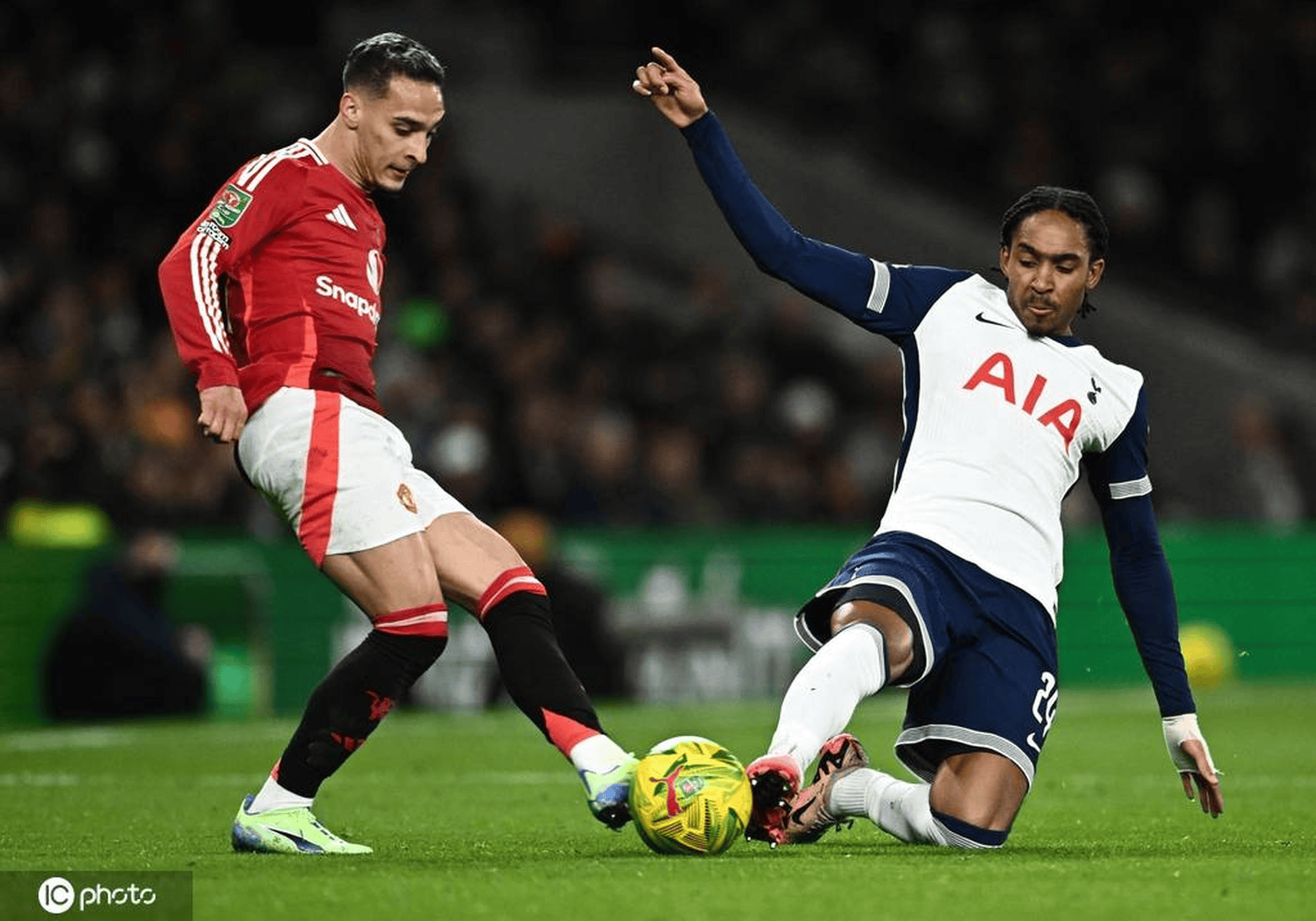 包含滕哈赫想为勒沃库森引进安东尼球员在贝蒂斯找回了近几年来的最好状态的词条  第2张