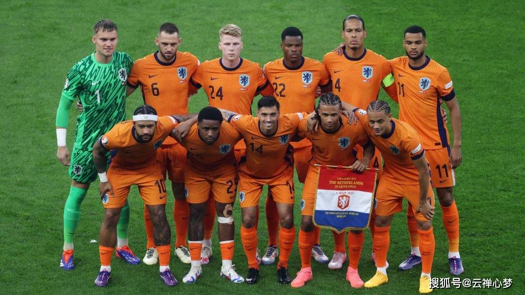 世预赛足球推荐:荷兰VS波兰前瞻波兰具备爆冷实力的简单介绍 第2张 世预赛足球推荐:荷兰VS波兰前瞻波兰具备爆冷实力的简单介绍 第2张
