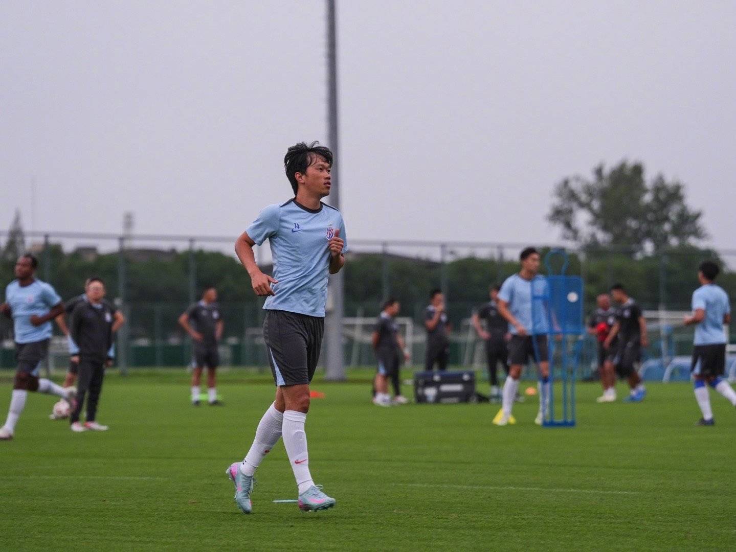 关于媒体介绍申花赛前训练情况备战联赛的信息 第2张 关于媒体介绍申花赛前训练情况备战联赛的信息 第2张