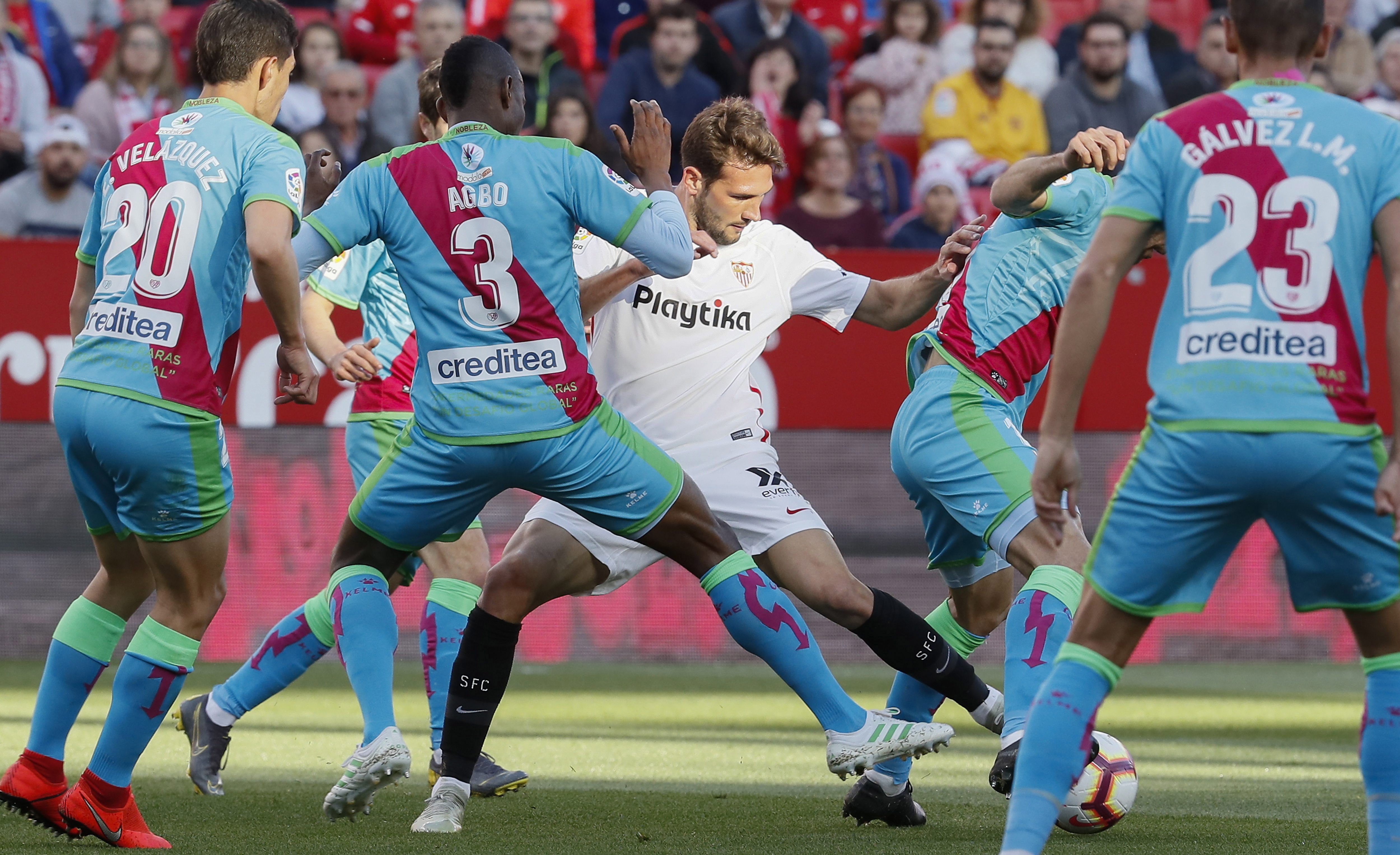 西甲：西班牙人VS塞维利亚  第1张