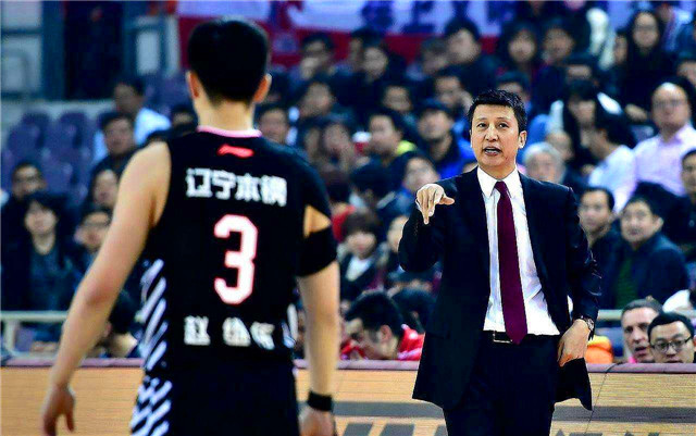 包含日本官宣归化尼克梅奥自19年便效力于B联赛的词条 第1张 包含日本官宣归化尼克梅奥自19年便效力于B联赛的词条 第1张