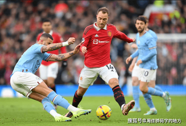 包含曼联球迷因袭击格拉利什被处罚三年禁入球场并吊销季票的词条