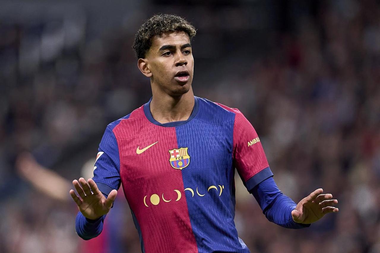 包含曝巴萨有意阿尔瓦雷斯但球员将留队马竞也无意出售球员的词条