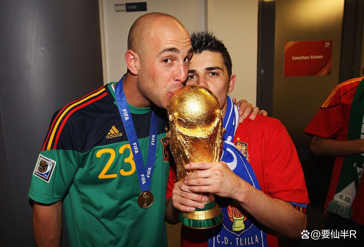 包含近20年欧洲金靴得主及成绩完整一览（最新版）的词条