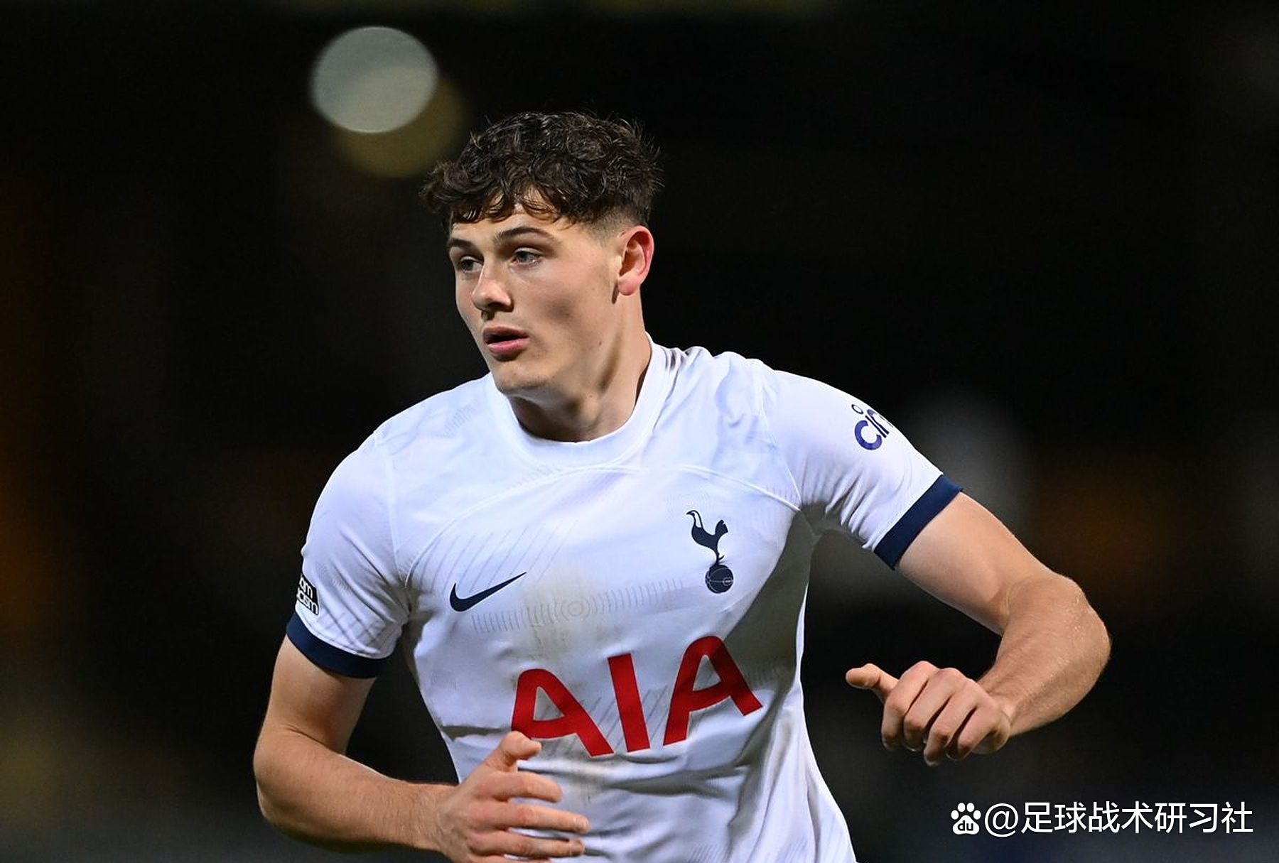 曝巴黎前锋穆阿尼租借加盟热刺租借费为500万欧的简单介绍