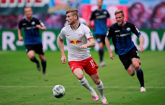 关于莱比锡加紧与切尔西谈恩昆库球员对重返老东家持开放态度的信息