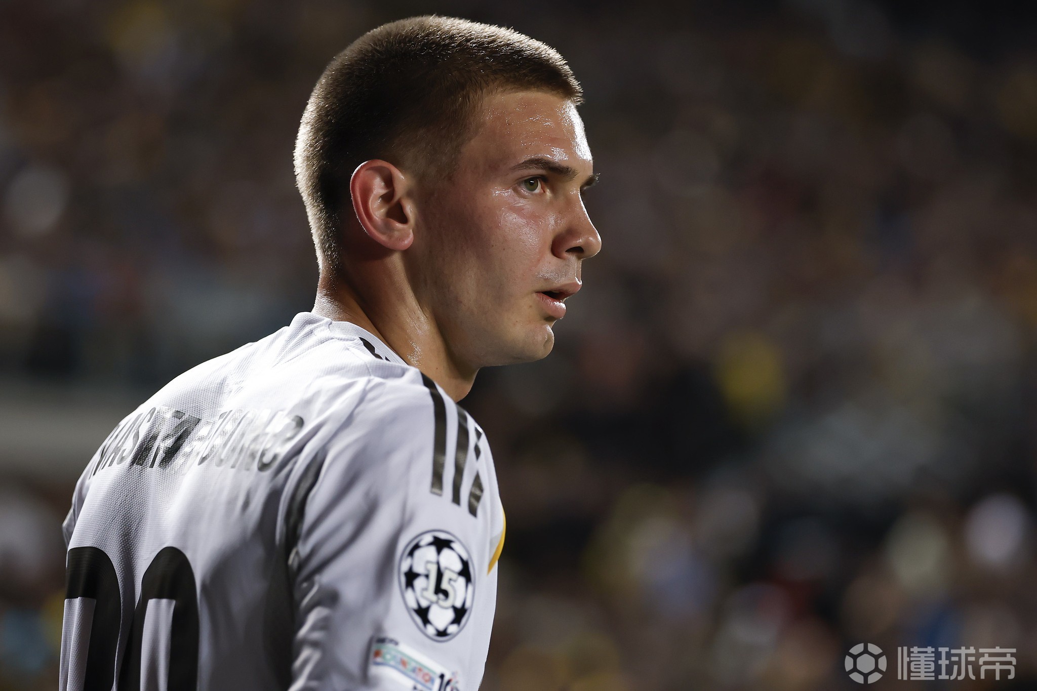 罗马诺：皇马今夏不回购帕斯已完成马斯坦托诺的交易的简单介绍