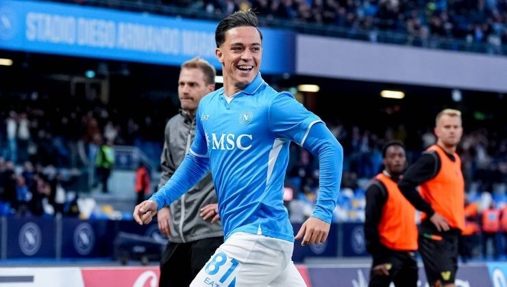 包含马竞签下拉斯帕多里西甲豪强锋线再添利刃的词条