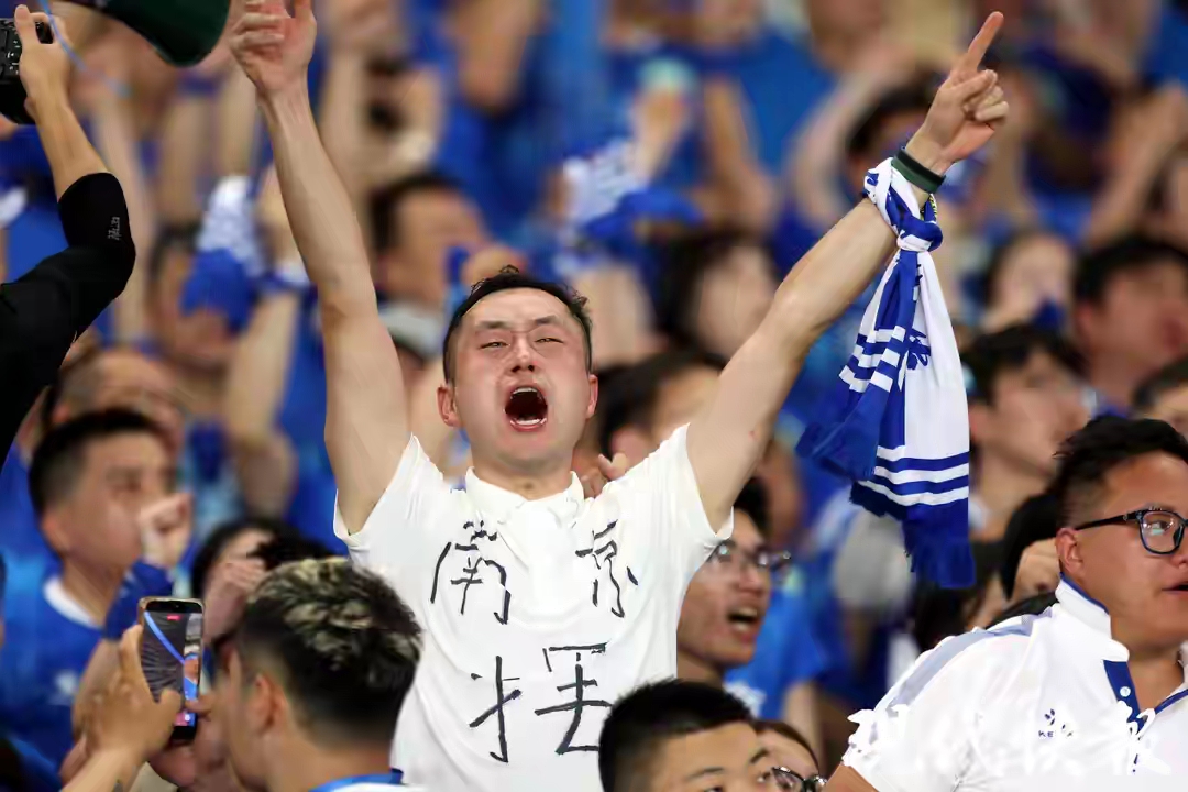 包含曝彭欣力租借加盟长春亚泰曾因辱骂裁判被停赛的词条