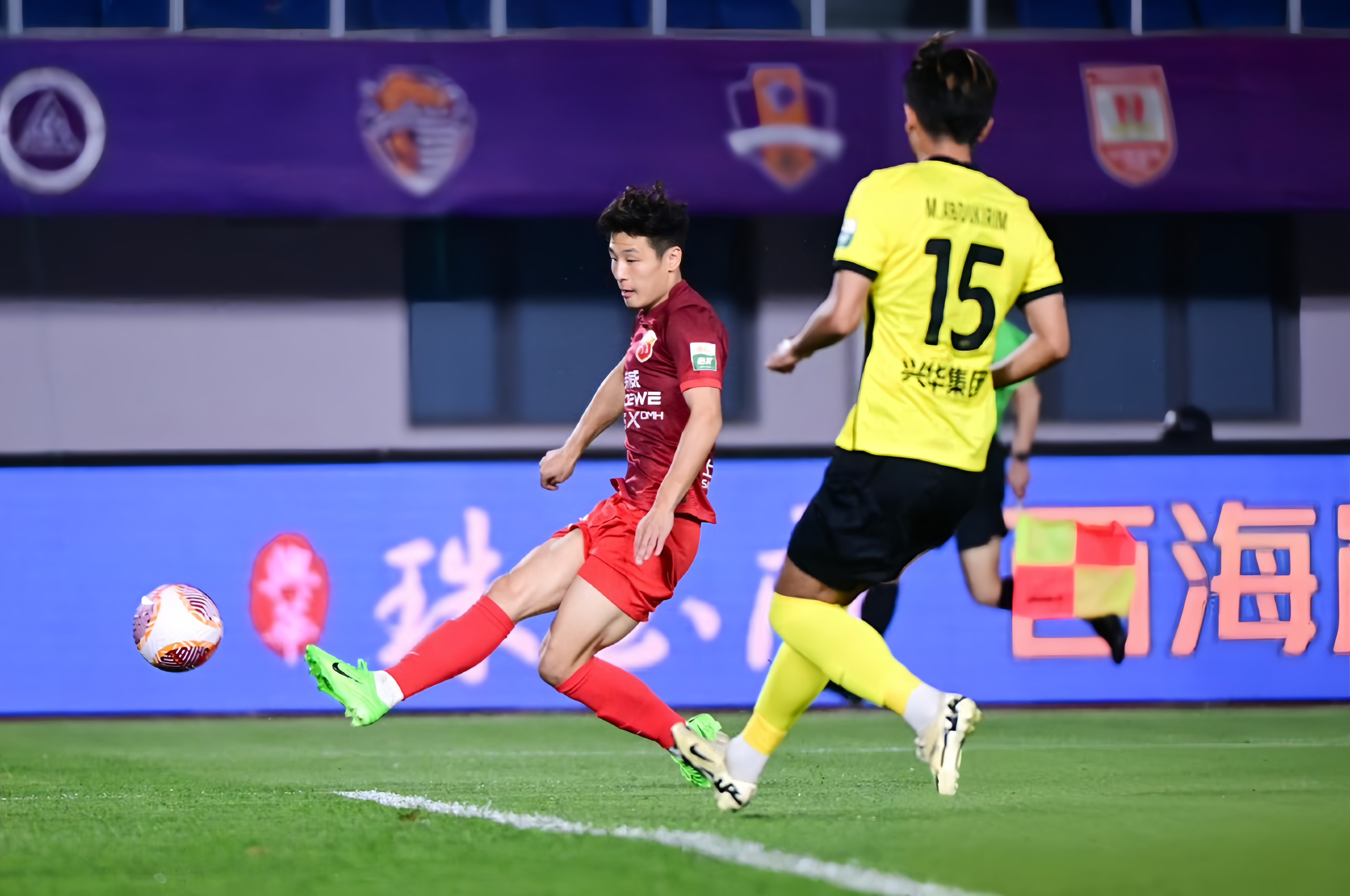 包含足协杯1/8决赛青岛海牛2-1广西恒宸罗文森远射建功金永浩破门的词条 第2张 包含足协杯1/8决赛青岛海牛2-1广西恒宸罗文森远射建功金永浩破门的词条 第2张