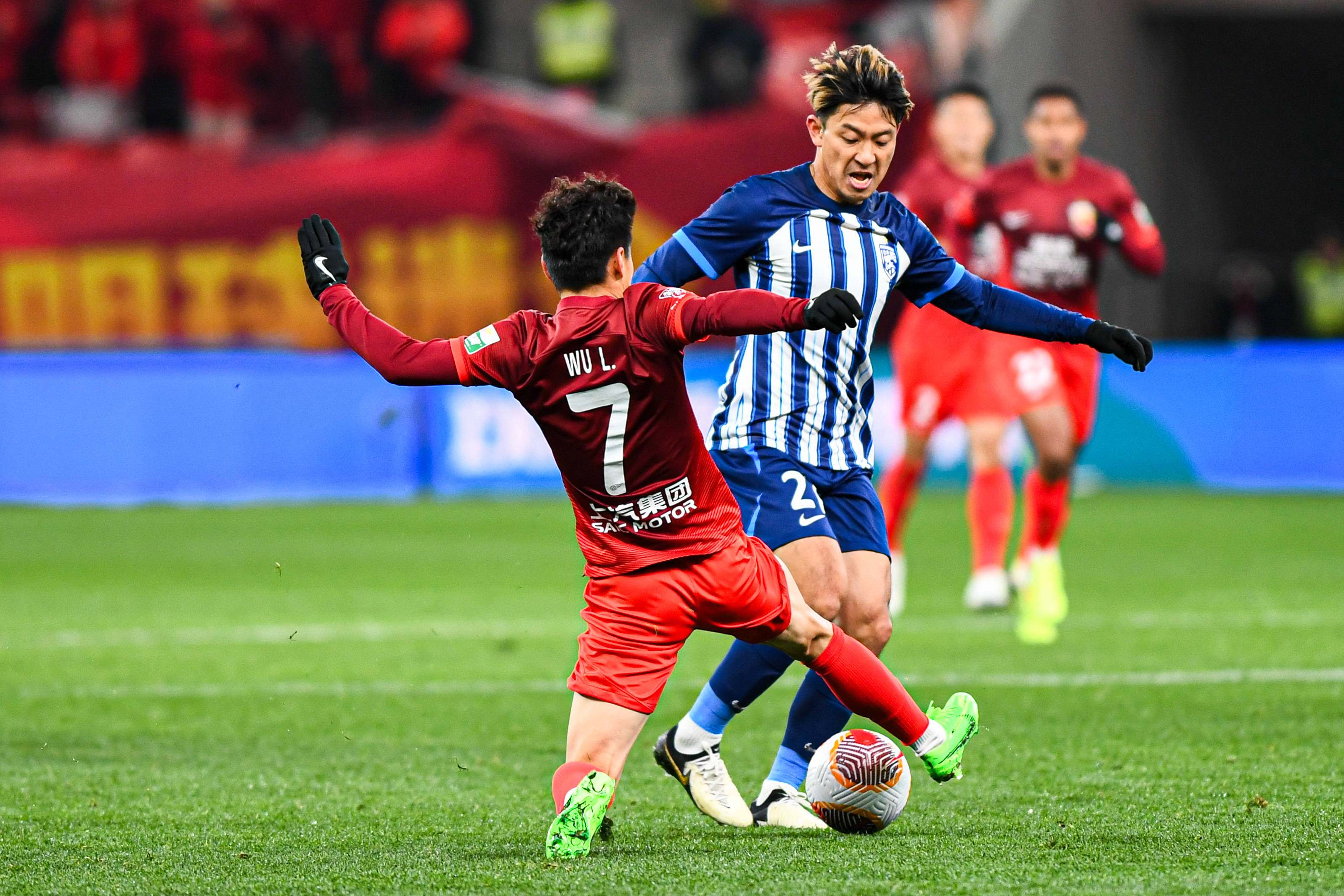 关于中超青岛西海岸1-0青岛海牛戴维森破门制胜的信息