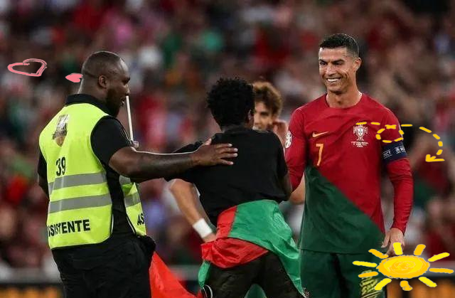 葡萄牙球员在大巴上唱歌庆祝夺冠与球迷互动的简单介绍