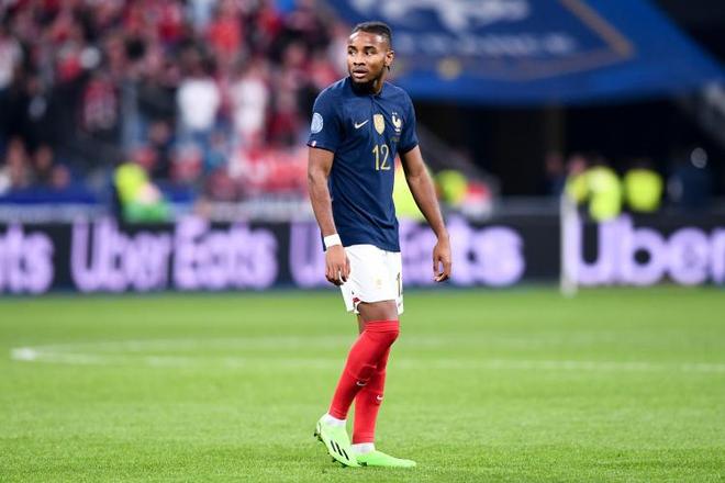 曝莱奥将恩昆库介绍进更衣室恩昆库今夏加盟米兰的简单介绍